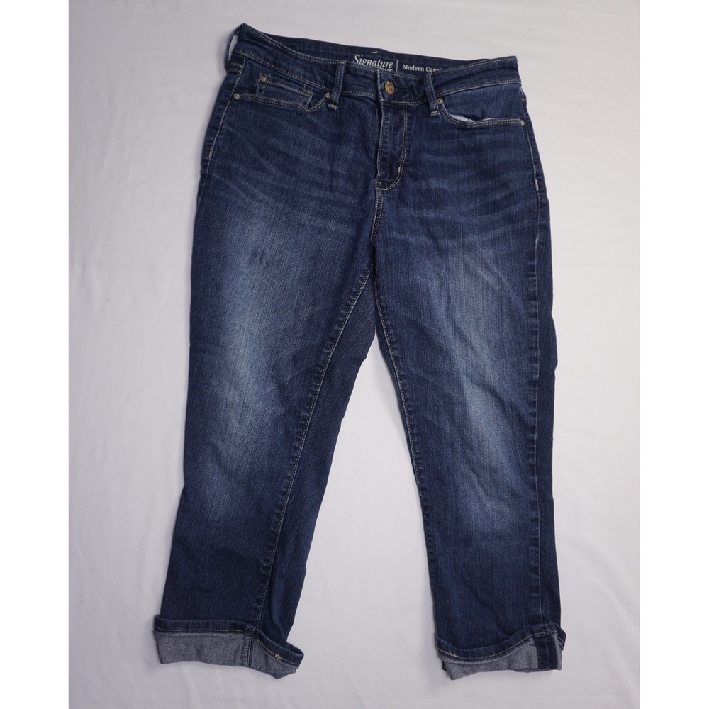 Signature By Levi Strauss Modern Capri Dark Wash Denim Jeans